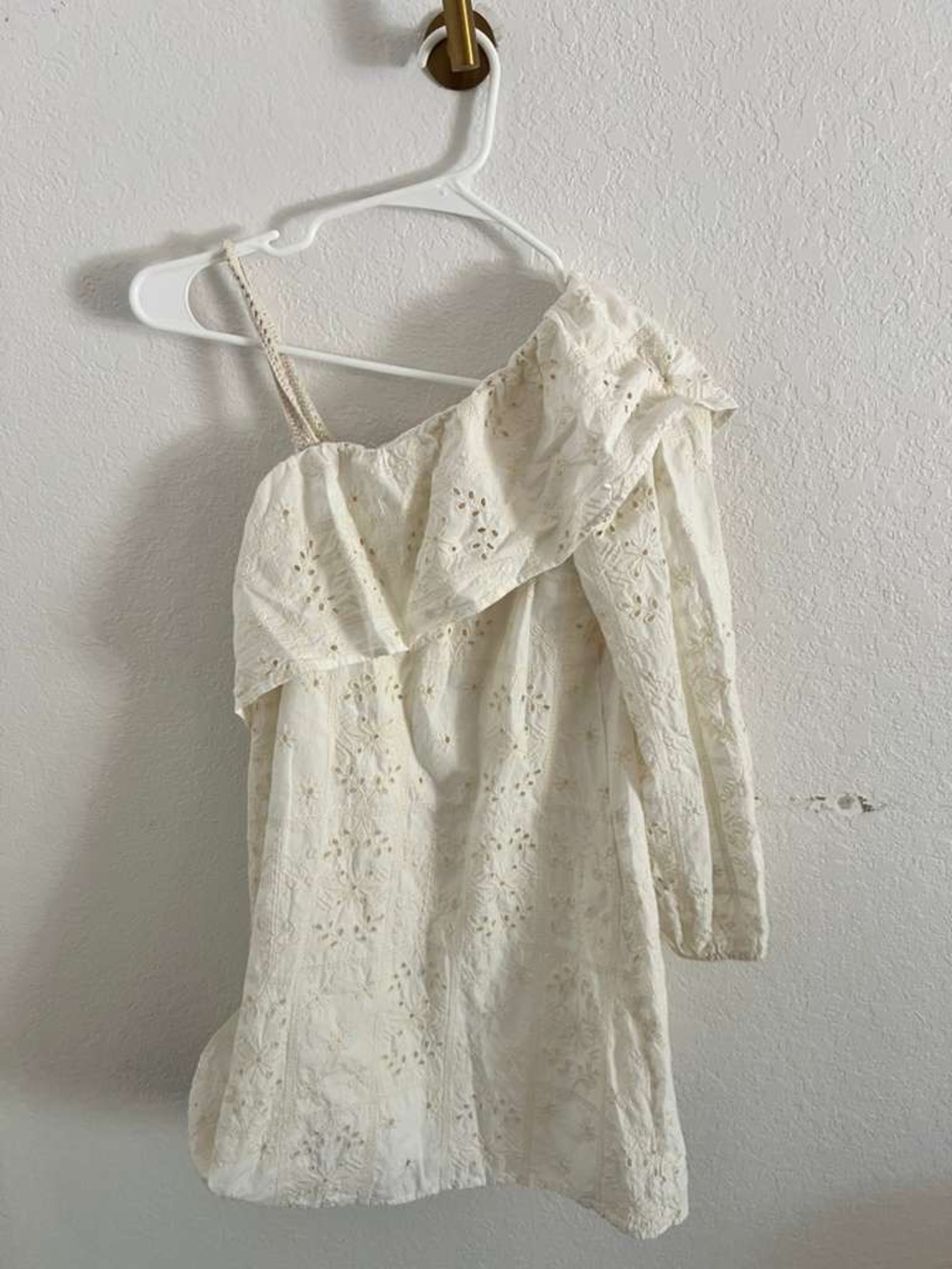 Zara Girls Cream Eyelet Lace One Shoulder Ruffle Dress Size 13/14 (164cm)